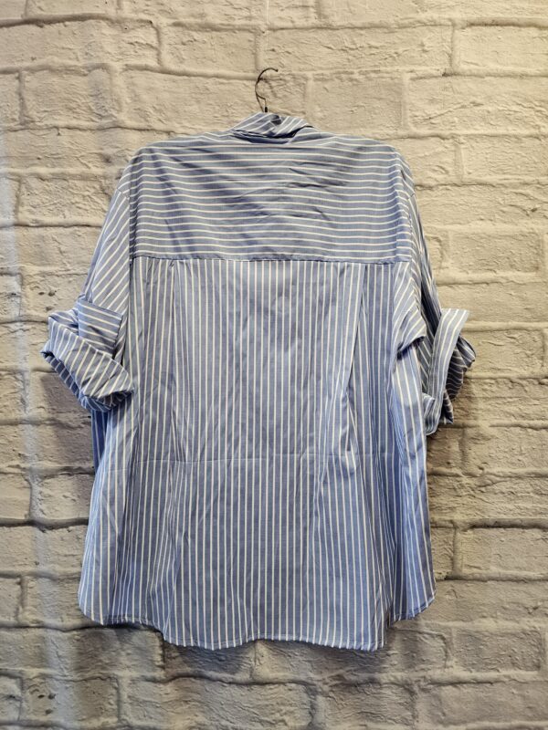 Bluse Gestreift "Mit einer Schluppe und Broschen" – Bild 3