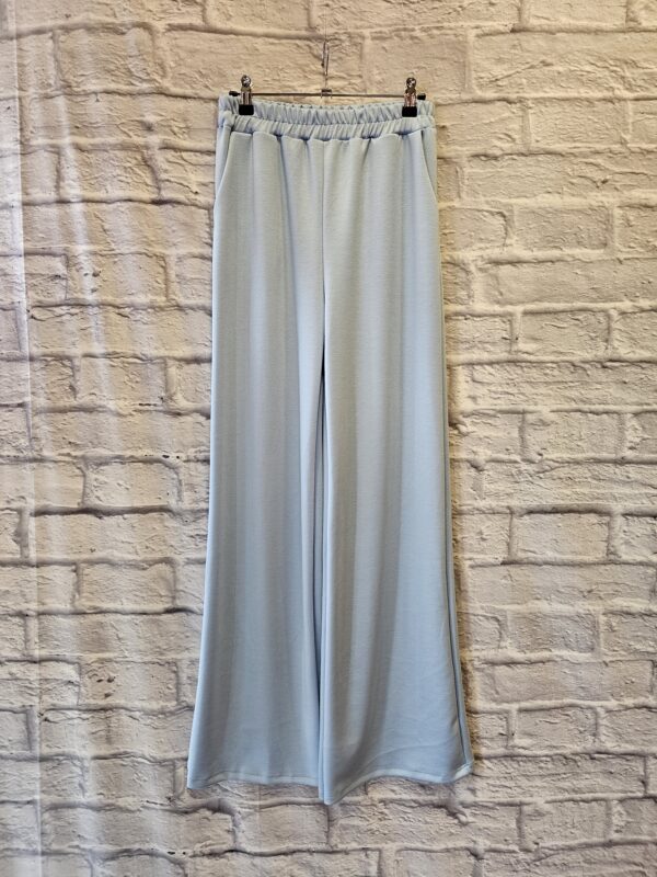 Weite Hose "Hellblau"