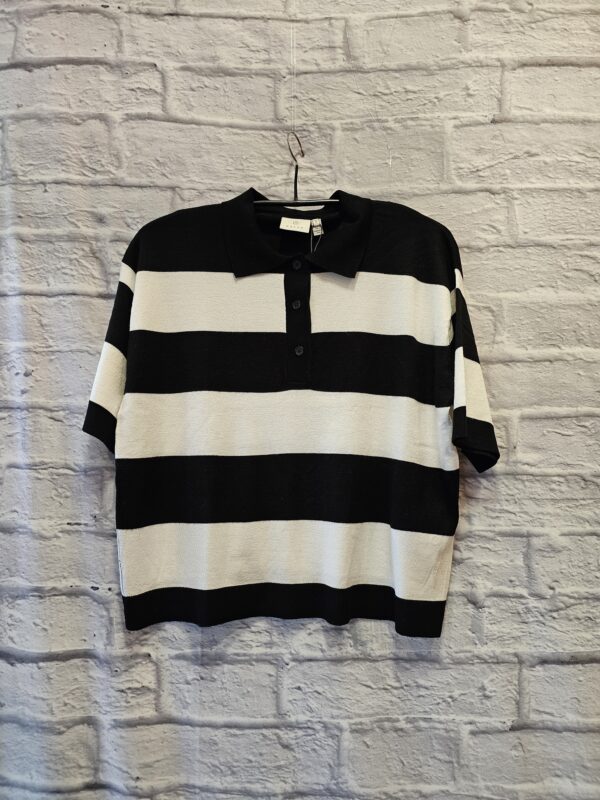 Polostrickpulli KAFFE "Mit Blockstreifen in Schwarz/Wollweiss"