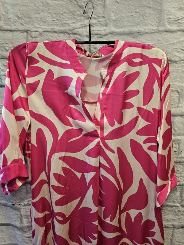 Viskosekleid "Pink/Hellbeige" – Bild 2
