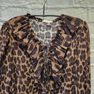 Leobluse „Mit Volants“