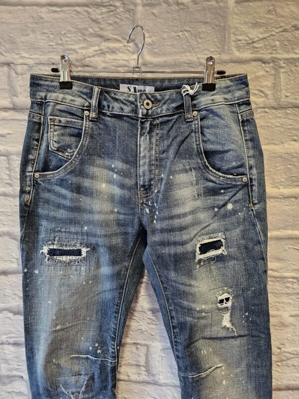 Dunklere Jeans "Destroyed" – Bild 2