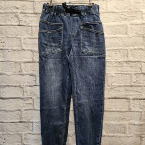 Jeans mit Gummizug „Dunkle Waschung“