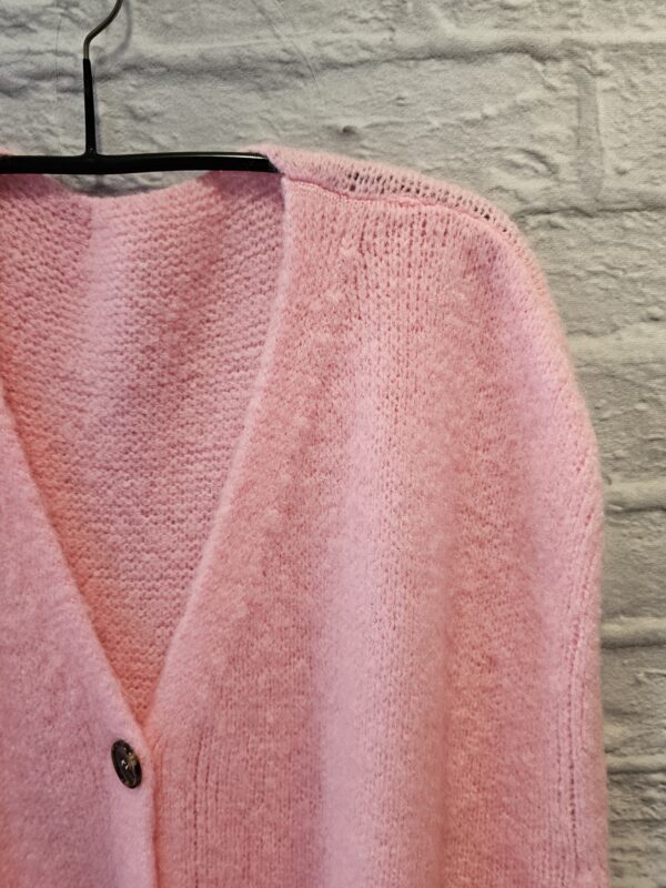 Strickweste in Rosa "Oversize" – Bild 2
