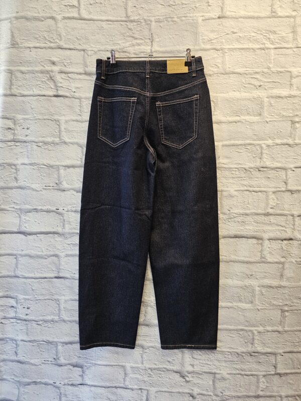 Dunkle Jeans KAFFE "O-Shape" – Bild 3