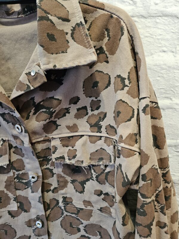 Jeansjacke in Taupe "Braun/Schwarz gemustert" – Bild 2