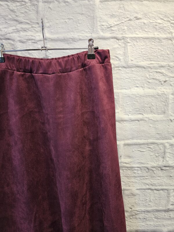 Langer Rock aus Velour "Bordeaux" – Bild 2