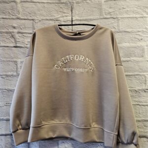 Sweatshirt in Taupe „Mit Aufdruck“