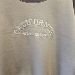 Sweatshirt in Taupe „Mit Aufdruck“